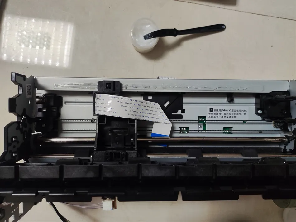 某工厂打印机进纸歪维修
