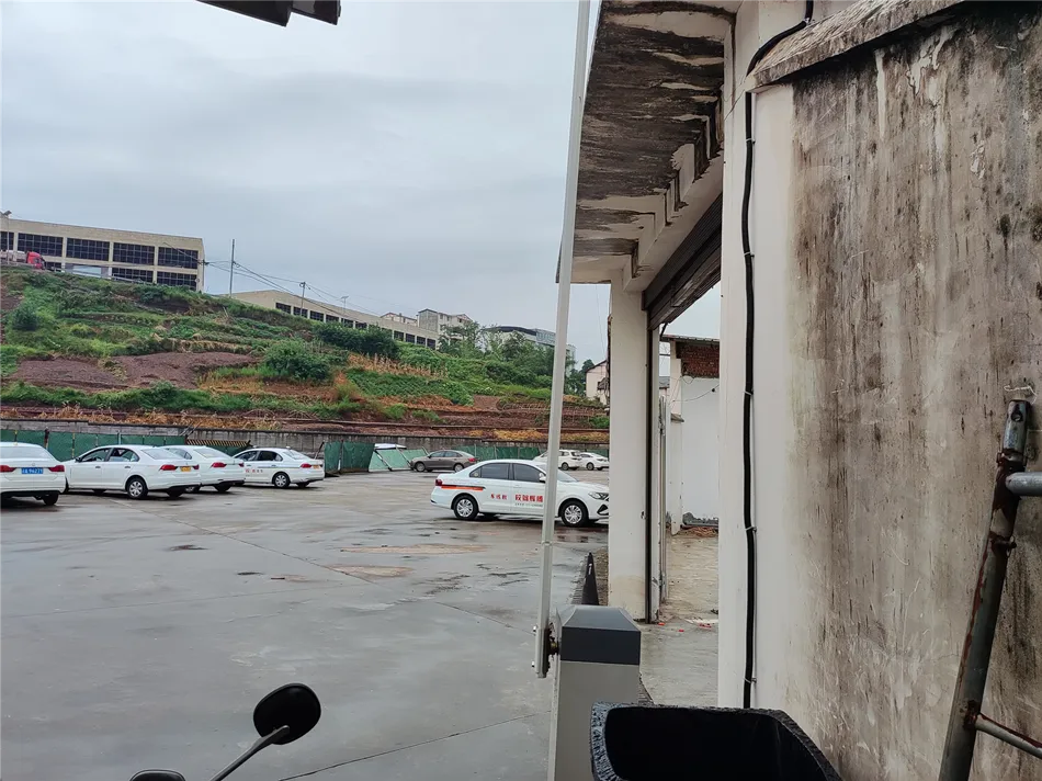 某考场大门道闸移机