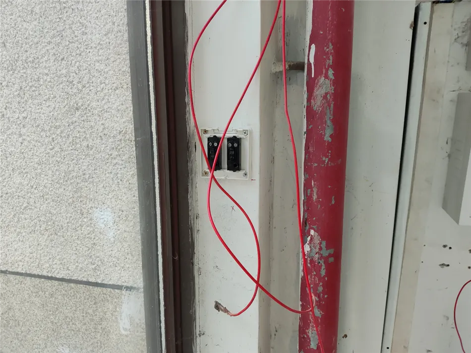 某商铺监控安装及布线工程