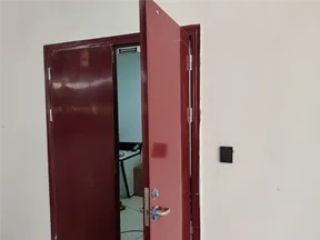 某工厂设备室安装密码门禁