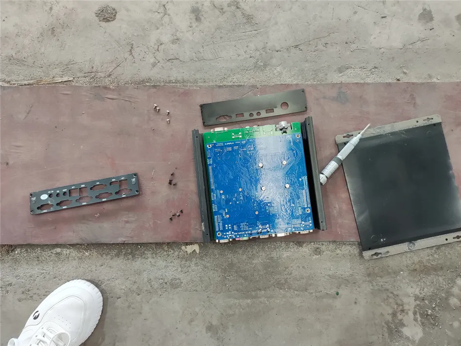 某公司产线工控电脑更换硬盘