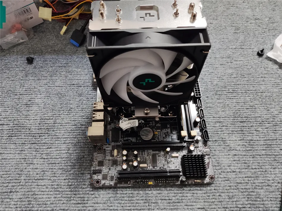 某工厂采购一台线切割电脑主机