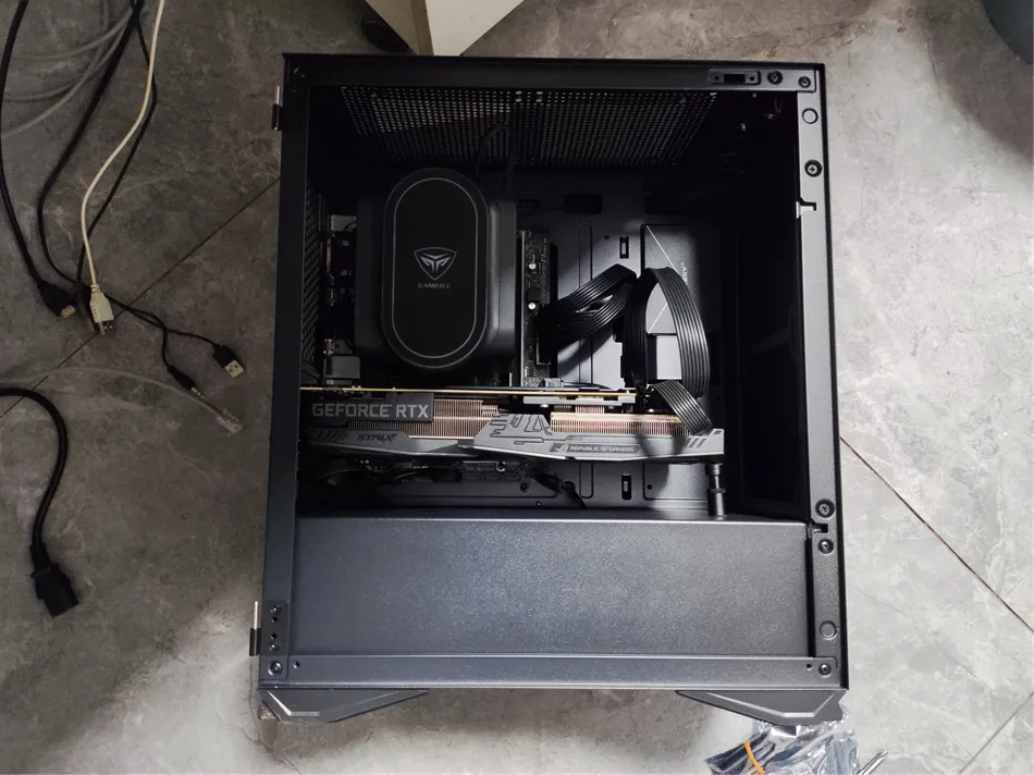 某公司采购一套轻度画图电脑