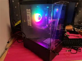 某公司二次回购办公电脑一套