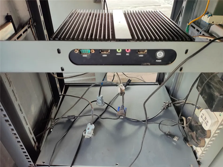 某公司产线工控设备更换硬盘