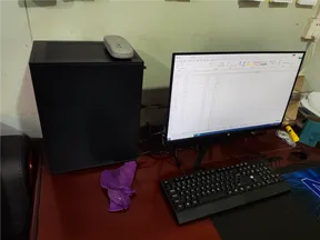 某公司采购轻度办公电脑一套