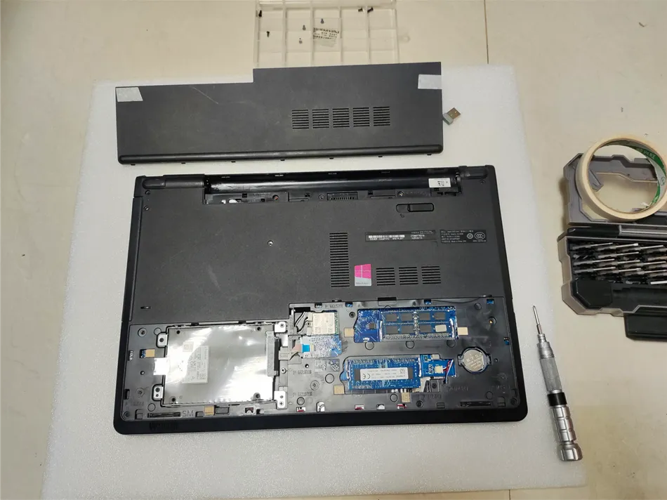 戴尔笔记本更换充电接口