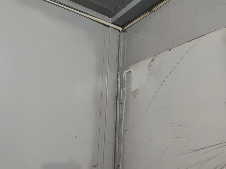 某工厂新增办公工位布网线