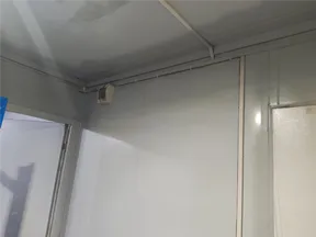 某工厂新增办公工位布网线